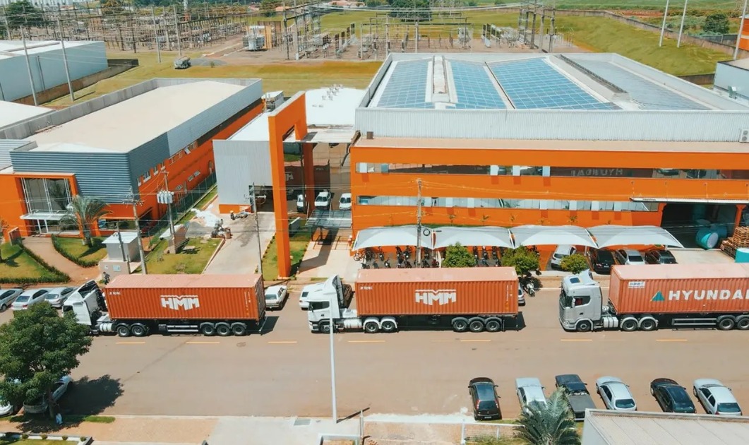 01090402 WhatsApp I.jpeg